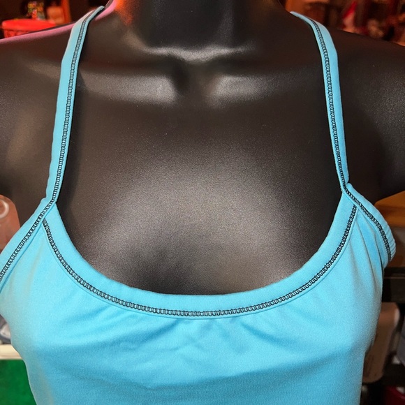 Elita Sports Tank - Picture 2 of 8